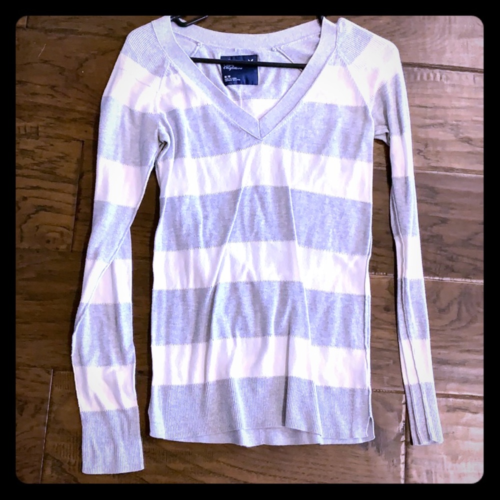 American Eagle Long Sleeve Shirt